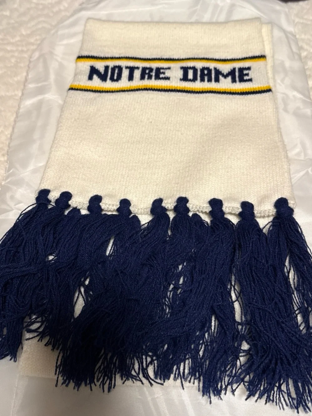 Vintage Notre Dame White and Navy Fringe Scarf - Official Team Apparel OS